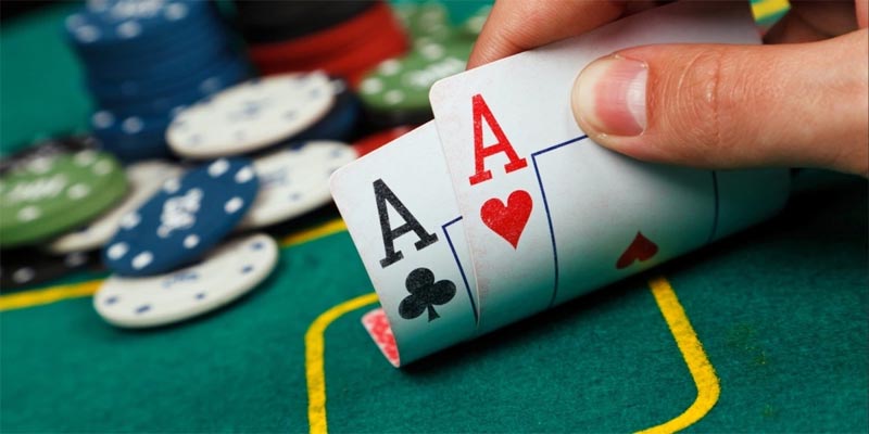 Chơi poker kiếm tiền - Chiến lược và Kinh nghiệm